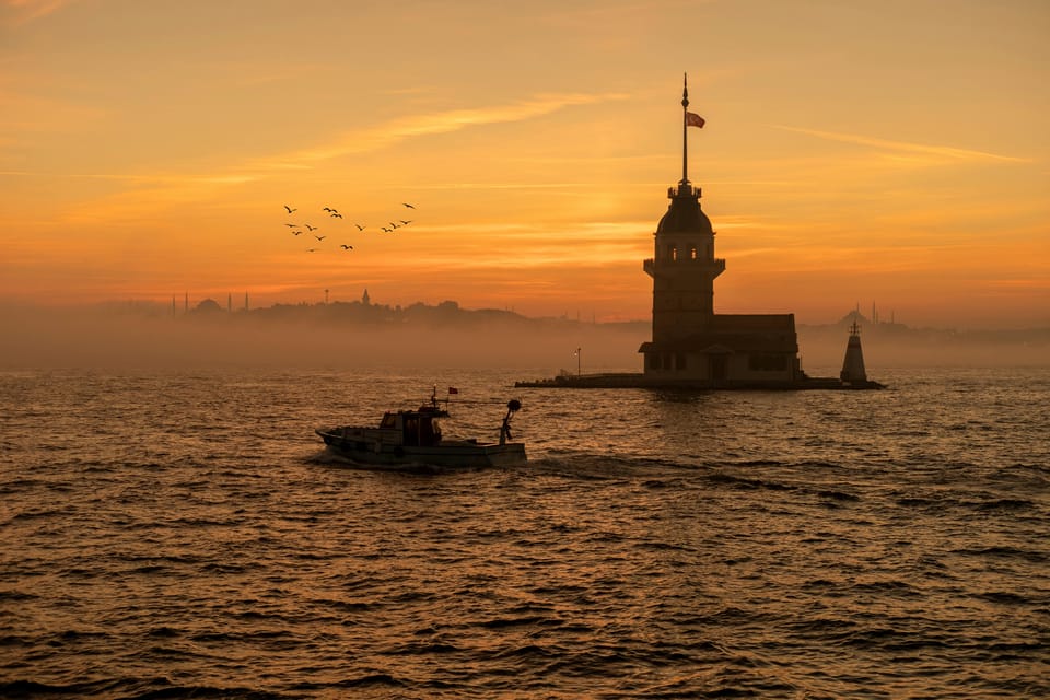 Istanbul: Maiden's Tower Entry Ticket with Audio Guide - Why the legend matters: love and mystery in your audio track