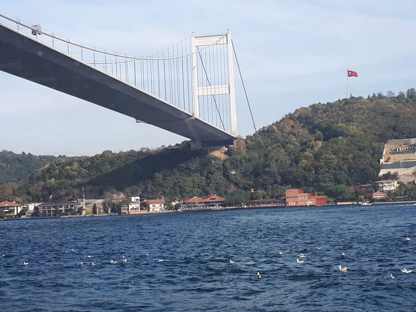 İstanbul Modern Tour - Golden Horn Cruise and the Bridge of Sights