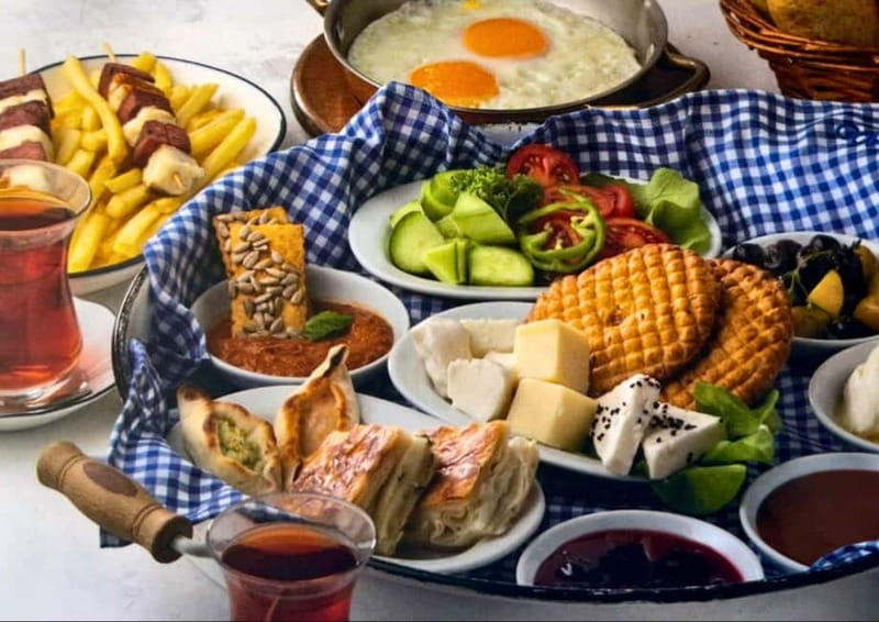 Istanbul: Morning Bosphorus Yacht Cruise w/Turkish Breakfast - Should You Book This Morning Bosphorus Yacht Cruise?