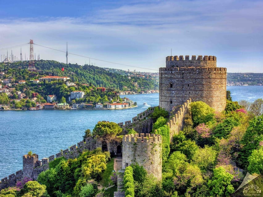 Istanbul: Morning or Sunset Cruise with Guide and Snacks - Key highlights at a glance