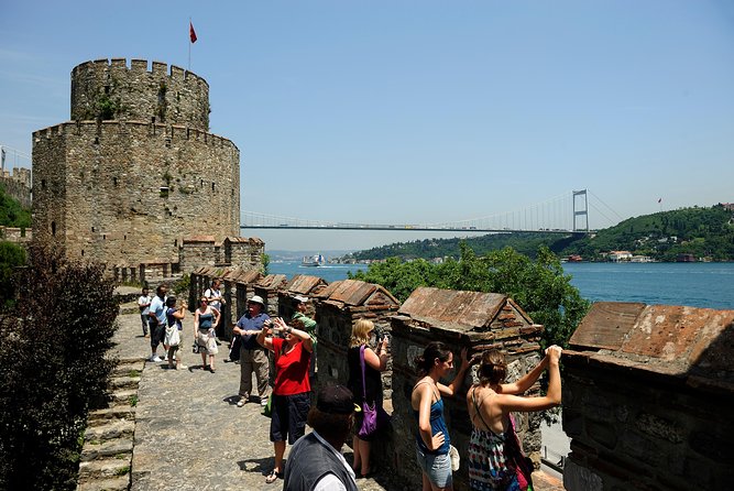 Istanbul Morning Tour: Bosphorus Yacht Cruise with Asia Stop - From Fortress to the Strait: How the Boat Segment Keeps You Oriented