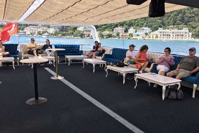Istanbul Morning Tour: Bosphorus Yacht Cruise with Asia Stop - Küçüksu Pavilion and the Ottoman Sites You See on the Way