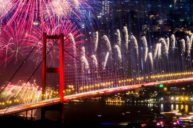 Istanbul New Year Party Cruise trough Bosphorus - Key highlights to know before you go