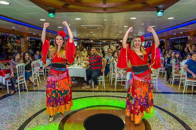 Istanbul New Year Party Cruise trough Bosphorus - The clock matters: 7:30 pm start and an about 5-hour night