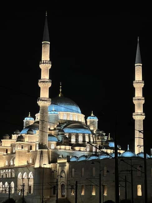 Istanbul: Night Private Guided City Tour - How a 6-hour private night tour keeps Istanbul from feeling like chaos