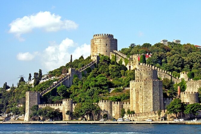 Istanbul Old City And Sunset Bosphorus Cruise Tour - Sultanahmet lunch with panoramic old-city views