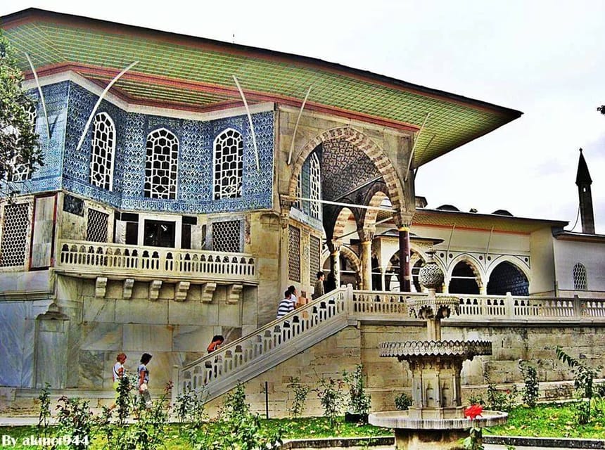 Istanbul: Old City Full-Day Tour -(Entry Fees Inculucing) - Grand Bazaar: a guided wander with a real shopping reality