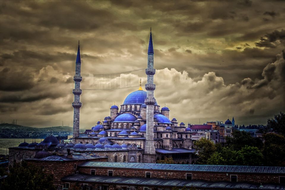 Istanbul: Old City Full-Day Tour with Lunch and Hotel Pickup - Blue Mosque Tilework: Getting the Most From Sultan Ahmed Mosque