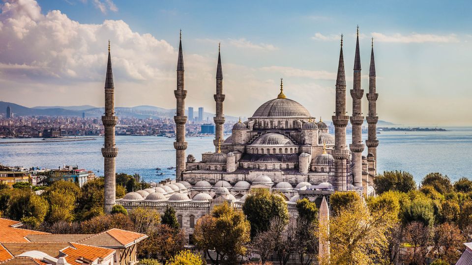 Istanbul Old City to Grand Bazaar Tour - The guides: what I’d watch for on your tour day