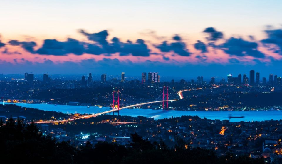 Istanbul: Old Town Tour and Bosphorus Lunch Cruise - Old Town pacing: how to make an 8-hour day feel easy