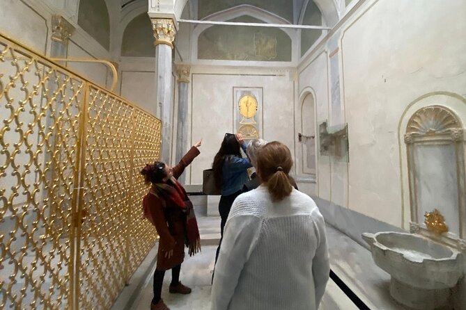 Istanbul Old Town Tour: Classics, Highlights & Hidden Gems - Stop 2: Hagia Sophia Grand Mosque and the Multi-Faith Layers