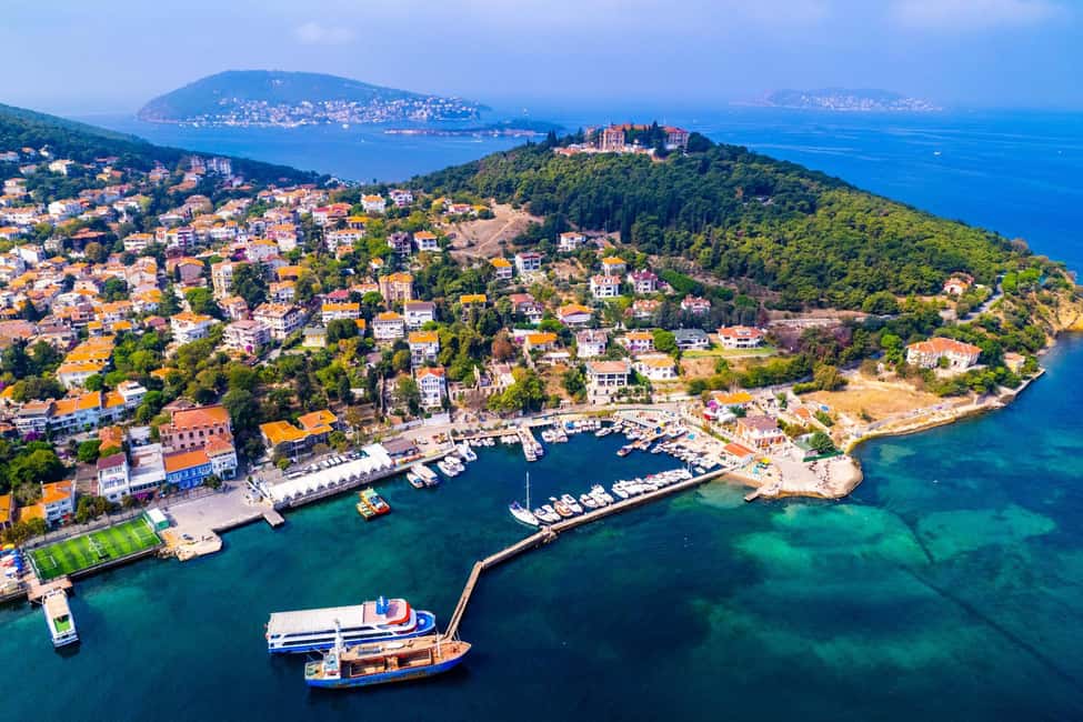 Istanbul: Prince islands Tour w/ Lunch and transfer options - Büyükada: The Main Event With Mansions and Time to Roam