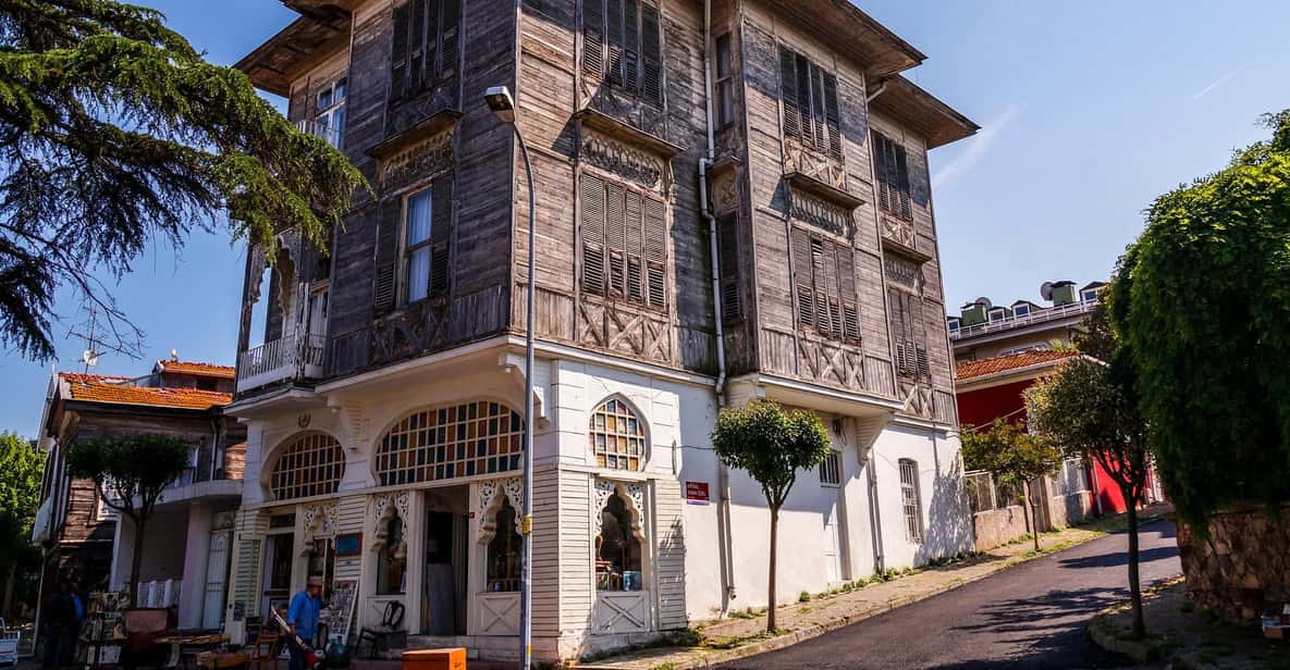 Istanbul Princes island Tour visiting 2 island - Who this tour suits best (and who might not love it)