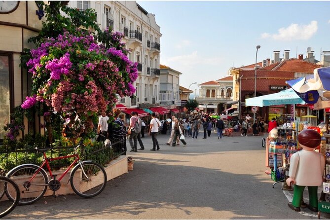 Istanbul: Princes Islands Tour with Heybeliada and Büyükada - Price and value: what $29.96 buys you (and what it doesn’t)