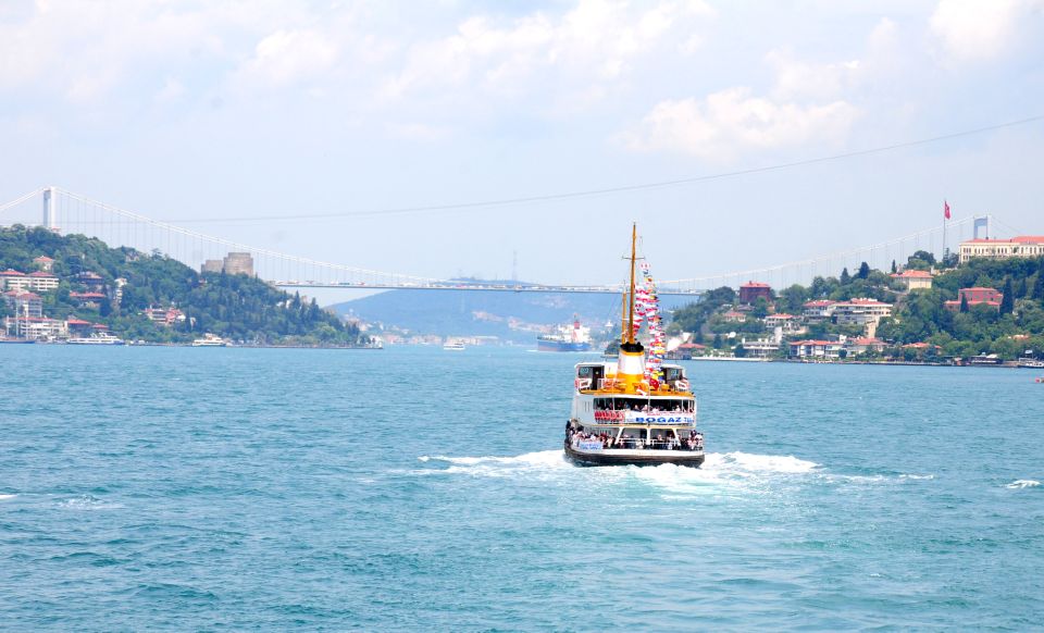 Istanbul: Princes' Islands Tour with Lunch and Transfers - Lunch Included: Basic, But Good Enough for the Day