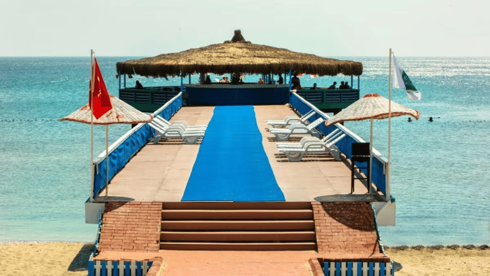 Istanbul: Princess Island Swimming Tour and Aquapark - Heybeliada aquapark + beach time: what’s included and how to use it well