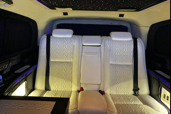Istanbul Private Airport Transfer: IST & SAW VIP Mercedes - Communication Style: Photos, Clear Directions, and Constant Follow-Up