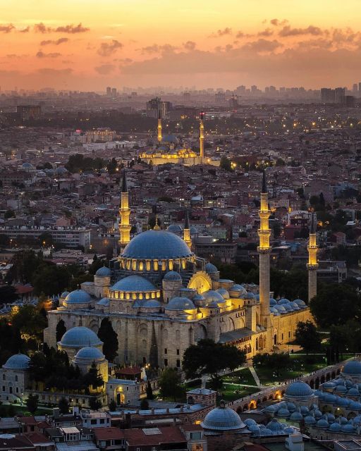 Istanbul Private Full-Day Highlights Tour with Guide - Topkapi Palace: jewel-stuffed treasury and Ottoman power displays