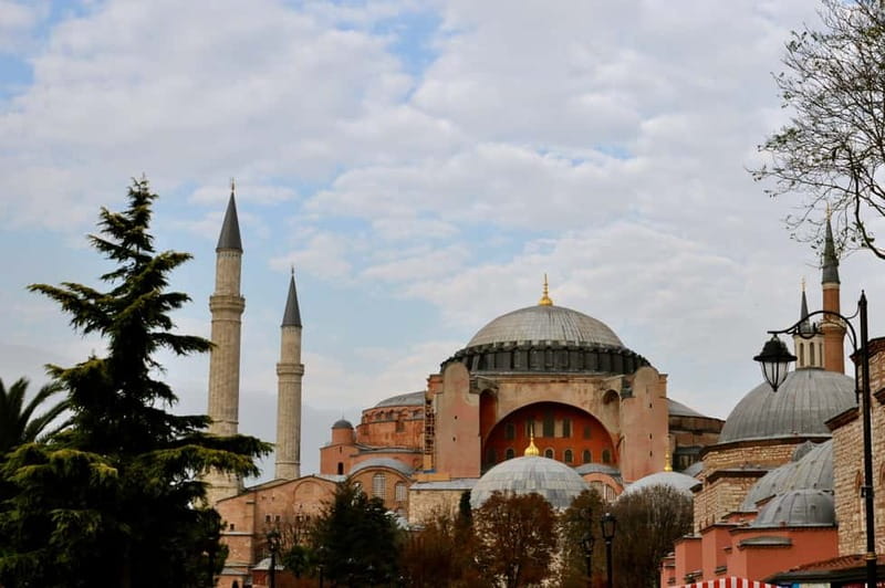 Istanbul Private Full-Day Tour With Transportation - Hagia Sophia: the big dome you can’t unsee