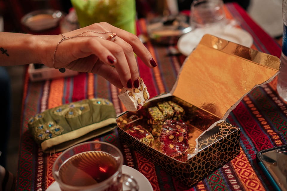 Istanbul: Private Guided Food Tour with 10 Tastings - The 10 Tastings Plan: Sweet, Savory, and Local Drinks