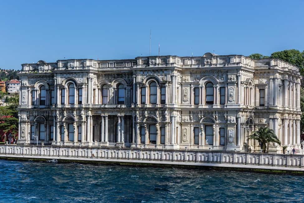Istanbul: Private Tour of Bosphorus & Asian Side - Maiden’s Tower and Kanlıca Color House: myth, water views, and yogurt breaks