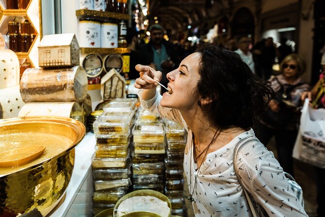 Istanbul Private Walking Tour: Highlights & Gems with a Local - Bosphorus Viewpoints: Tea and Mezze When You Want a Break