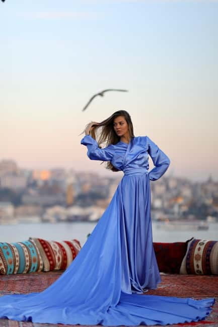 Istanbul: Professional Private Rooftop, Indoor Photoshoot - Your Shoot, Three Different Istanbul Backdrops
