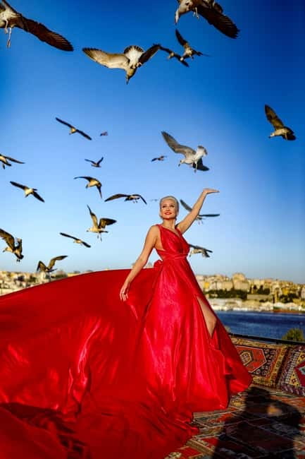 Istanbul: Professional Private Rooftop, Indoor Photoshoot - Price and Value: $65 for Photos Plus Styling