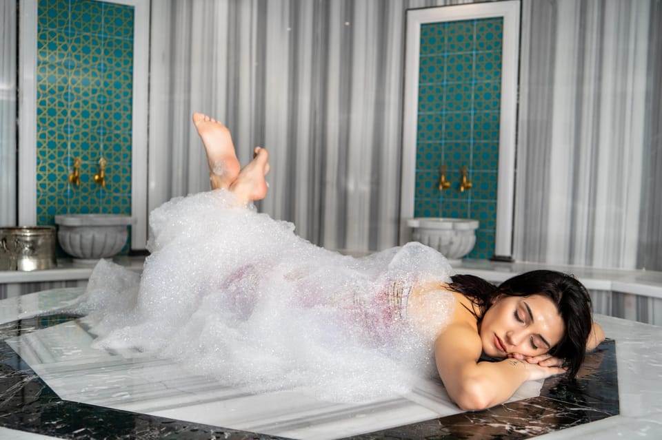Istanbul: Public, Private or VIP Hammam & Spa in Old City - Entering the Hammam: What Makes This One Different