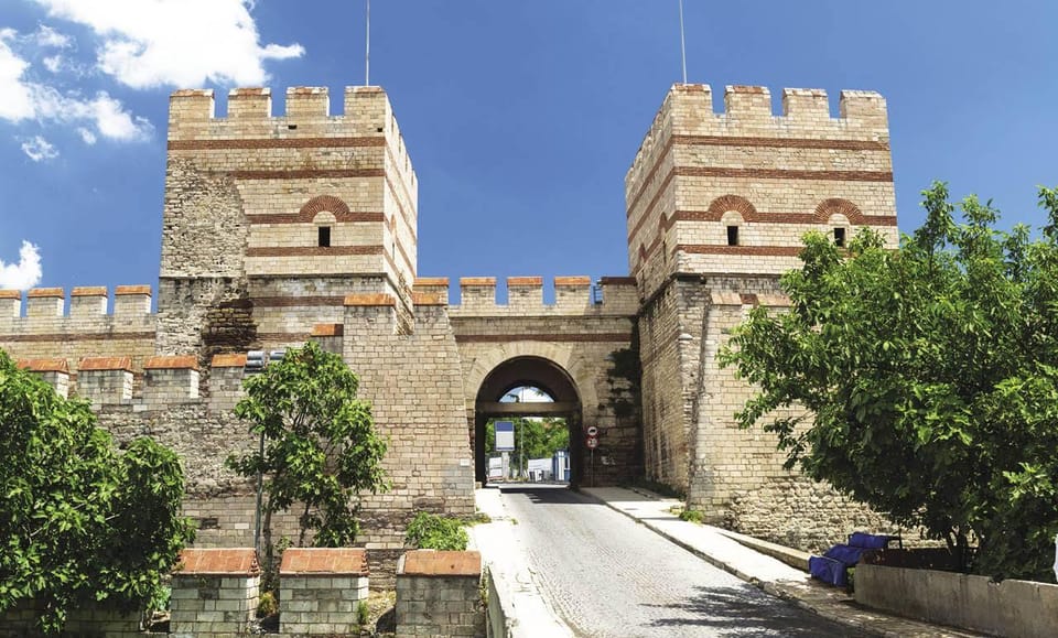 Istanbul Revealed: Historic Pathways and Bosphorus Serenity - Old City Walls and Yedikule Fortress: the hard edge of Constantinople