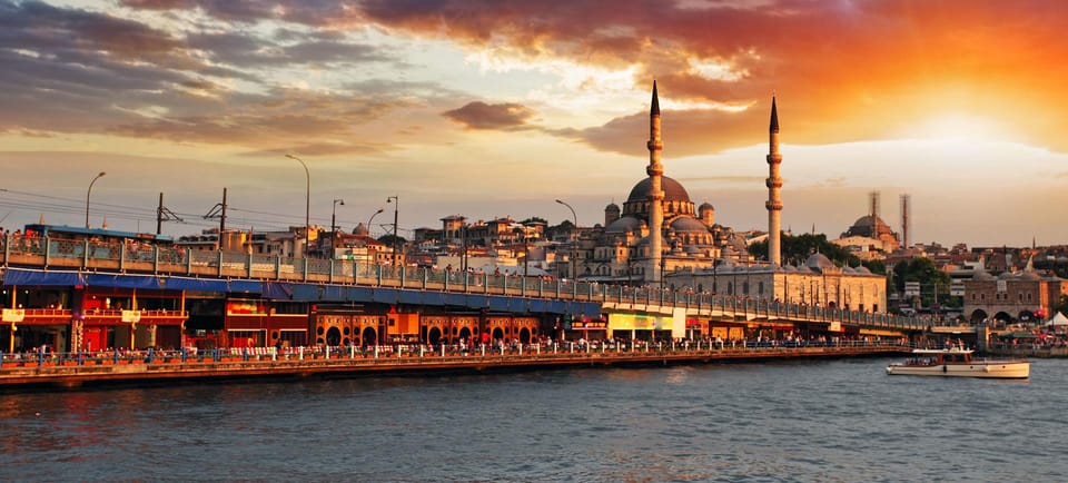 Istanbul: Semi Private Bosphorus Tour - Hotel Lobby Pickup and What Semi-Private Means for You