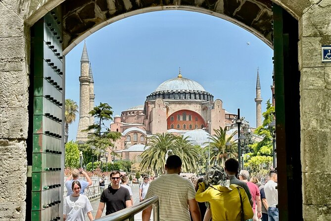 Istanbul Sightseeing Walking Tour - Hippodrome Relics: Serpent Column and Walled Obelisk