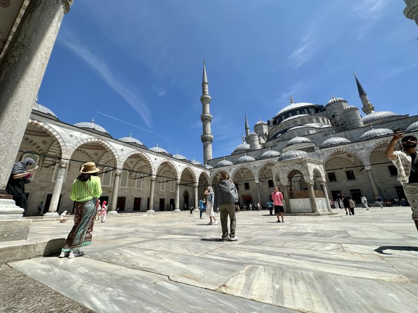 Istanbul Small-Group City and Secret Streets Tour with Guide - Where You Meet in Sultanahmet (and Why It Matters)