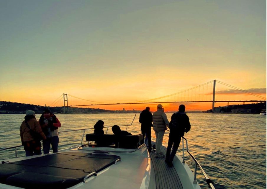 Istanbul: Small-Group Luxury Yacht Sunset Cruise w/ Snacks - The Bosphorus route: Galata Tower, palaces, and the Maiden’s Tower