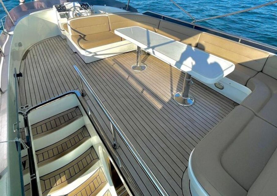 Istanbul: Small-Group Luxury Yacht Sunset Cruise w/ Snacks - Meeting at Karaköy Sahil Parkı: the logistics that matter