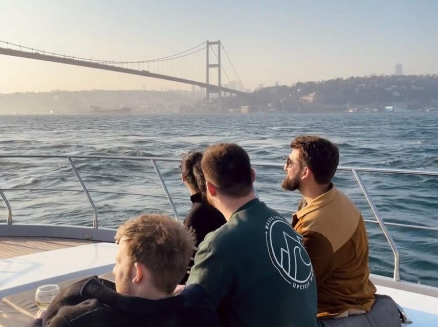 Istanbul: Small Group Yacht Tour with Unlimited Wine - Rumeli Fortress: A Fortified First Impression on the European Shore