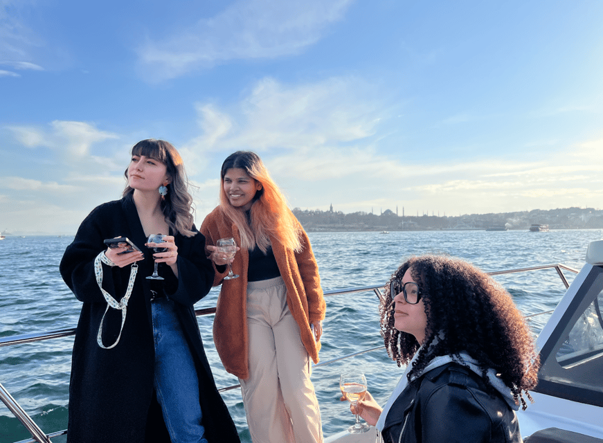 Istanbul: Small Group Yacht Tour with Unlimited Wine - Küçüksu Palace and Beylerbeyi: Asian-Adjacent Beauty Before the Main Stops