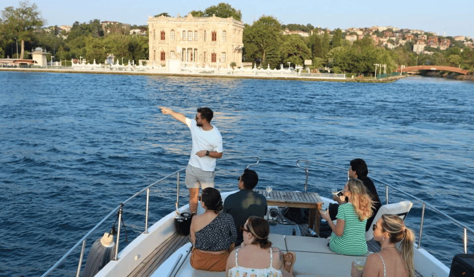 Istanbul: Small Group Yacht Tour with Unlimited Wine - Ortaköy Mosque and the Return to Karaköy
