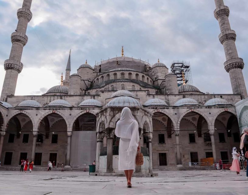 Istanbul-St Sophia,Blue Mosque,Hippodrome Guided Tour - Key points before you go