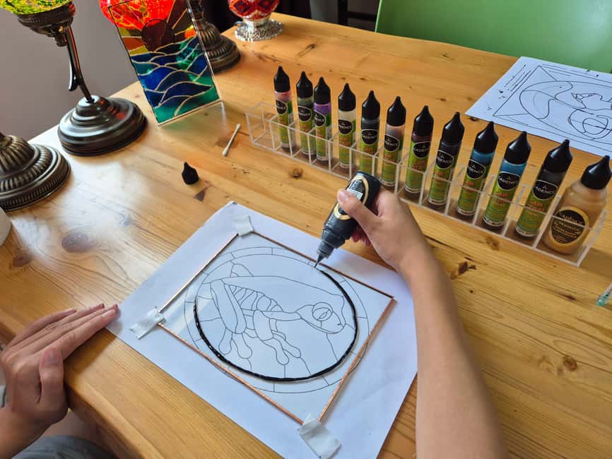 Istanbul: Stained Glass Painting Workshop - Traditional Art - Starting Strong: How the Session Gets You Working Fast