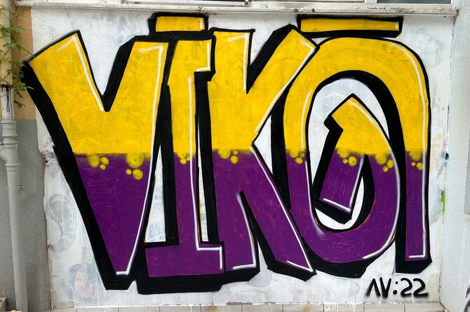 Istanbul Street Art Experience with Local Artists at Home Garden - Your graffiti nickname: where your piece starts taking shape