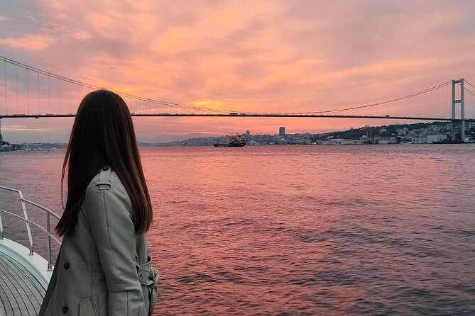 Istanbul Sunset Cruise With Luxury Yacht On Bosphorus - The Europe route: Galata Tower, Dolmabahçe, Çırağan, and Ortaköy’s nightlife energy