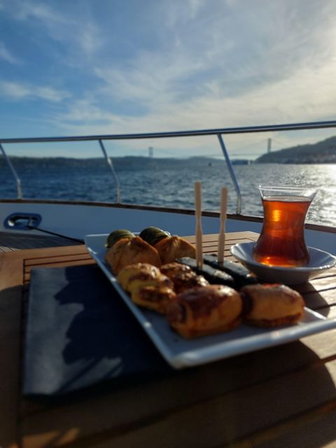 Istanbul: Sunset Yacht Cruise on the Bosphorus with Transfer - Key things to know before you go