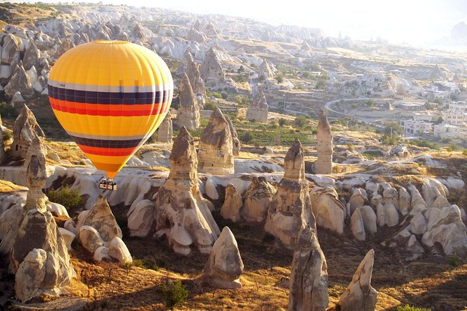 Istanbul to Cappadocia 2 Day Tour with Guide, Flights and Hotels - Day 1: Uchisar Castle First, So You Understand Cappadocia’s Big Picture