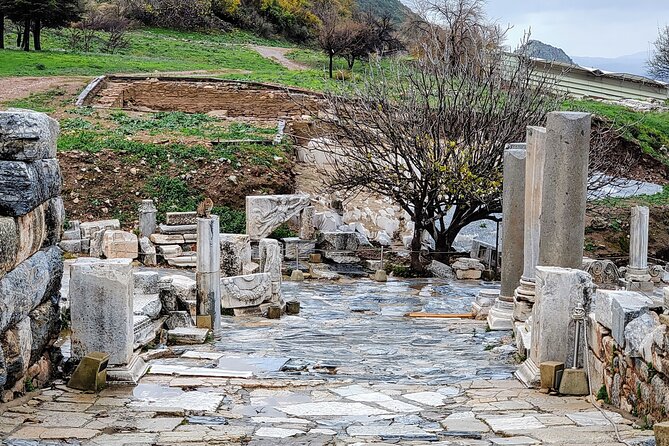 Istanbul to Ephesus Full Day Private Tour with Domestic Flights - Second look at Artemis Temple: photos and timing on the return