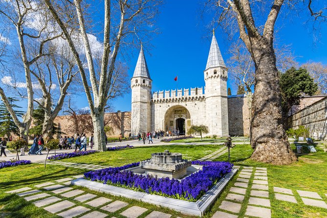 Istanbul: Topkapi Palace, Hagia Sophia & Blue Mosque - The Hippodrome moment: Obelisk of Theodosius III