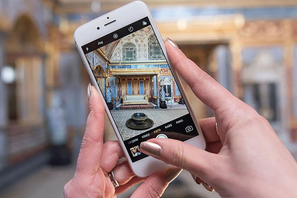 Istanbul: Topkapi Palace & Harem Express Highlight Tour - Smartphone audio guide: what’s included and how to make it work