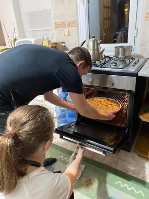 Istanbul: Turkish Baklava Cooking Class with a Local Host - English-Taught Steps, Small-Group Attention, and the Reality of a Home Kitchen