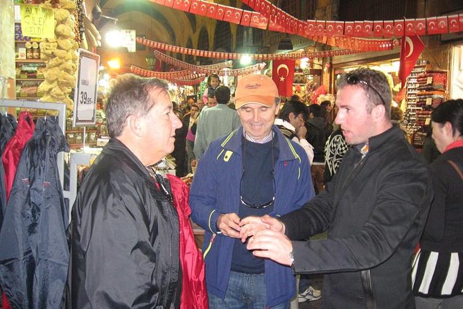 Istanbul Turkish Shopping Experience - Afternoon tea and the pace: how to make 4 hours feel useful