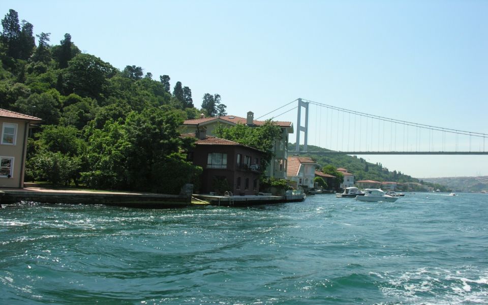 Istanbul: Two Continents with Beylerbeyi Palace Tour - Driving the Bosphorus Bridge (1704 Meters of Instant Perspective)